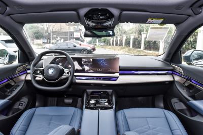 2025款 530Li 尊享型 豪华套装-内饰-图片-有驾