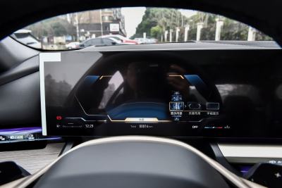 2025款 530Li 尊享型 豪华套装-内饰-图片-有驾