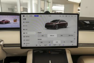 2024款 纯电 Ultra 四驱旗舰版-内饰-图片-有驾