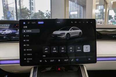 2024款 纯电 Ultra 四驱旗舰版-内饰-图片-有驾