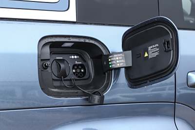 2025款 200KM两驱Max版-外观-图片-有驾