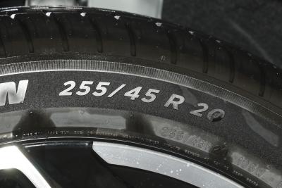 2025款 625 长续航 Max 科技版-外观-图片-有驾