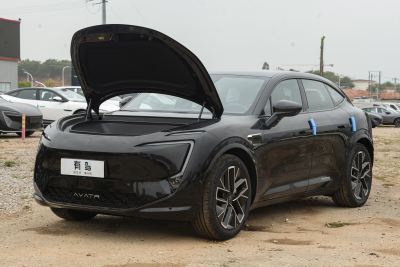 2025款 Ultra 纯电后驱版-外观-图片-有驾