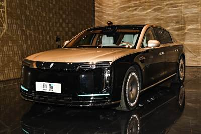 2025款 增程 星辉行政版 4座-外观-图片-有驾