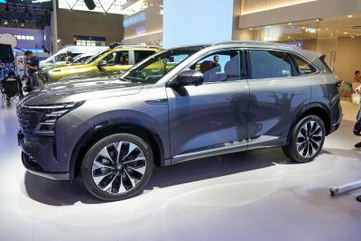 2025款 第四代 UItra 2.0T 新蓝鲸 擎云型-外观-图片-有驾