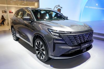 2025款 第四代 UItra 2.0T 新蓝鲸 擎云型-外观-图片-有驾