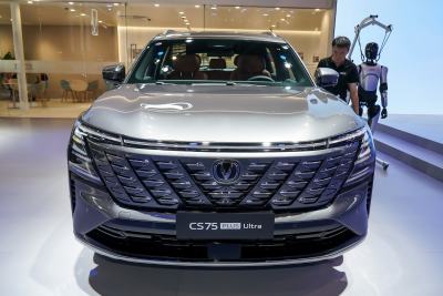 2025款 第四代 UItra 2.0T 新蓝鲸 擎云型-外观-图片-有驾