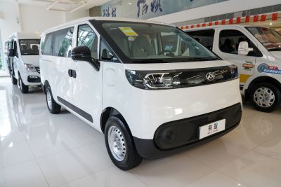 2025款 低顶 多功能版 50kWh-外观-图片-有驾