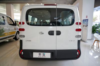 2025款 低顶 多功能版 50kWh-外观-图片-有驾