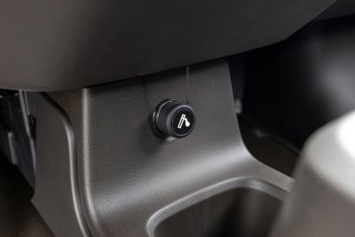 2023款 1.5L单排基本型LAR-内饰-图片-有驾