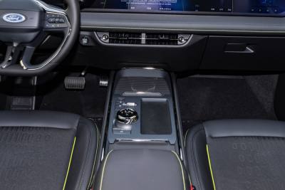 2025款 2.0T EcoBoost E 混动 运动版-内饰-图片-有驾