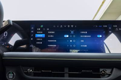 2025款 2.0T EcoBoost E 混动 运动版-内饰-图片-有驾