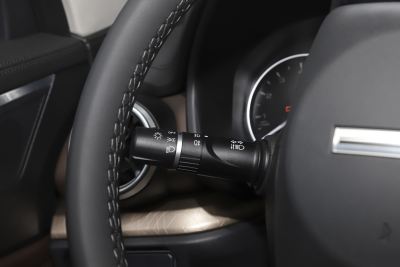 2021款 1.5T 两驱颜先锋-内饰-图片-有驾