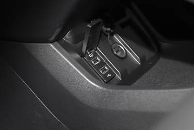 2021款 1.5T 两驱颜先锋-内饰-图片-有驾