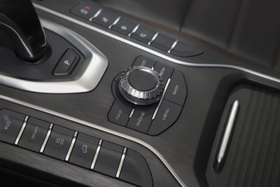 2021款 1.5T 两驱颜先锋-内饰-图片-有驾