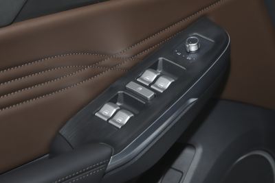 2021款 1.5T 两驱颜先锋-内饰-图片-有驾