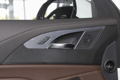 2021款 1.5T 两驱颜先锋-内饰-图片-有驾