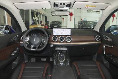 2021款 1.5T 两驱颜先锋-内饰-图片-有驾