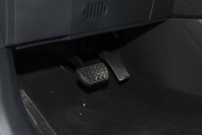 2021款 1.5T 两驱颜先锋-内饰-图片-有驾