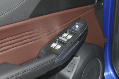 2021款 1.5T 两驱颜先锋-内饰-图片-有驾