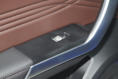 2021款 1.5T 两驱颜先锋-内饰-图片-有驾