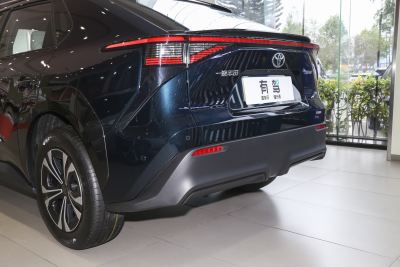 2022款 四驱高性能PRO版-外观-图片-有驾