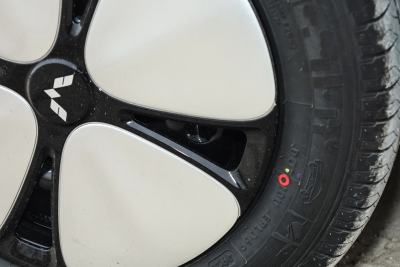 2026款 第五代 301km 臻享款-外观-图片-有驾