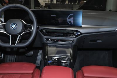 2025款 eDrive 35 L-内饰-图片-有驾