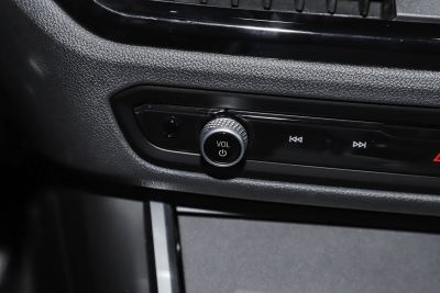 2025款 eDrive 35 L-内饰-图片-有驾