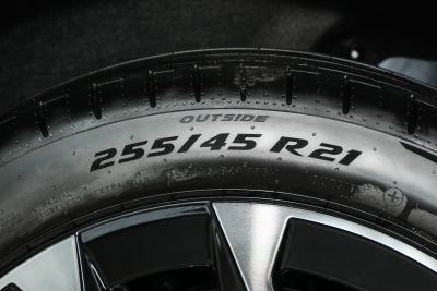 2026款 长续航后驱 Ultra-外观-图片-有驾