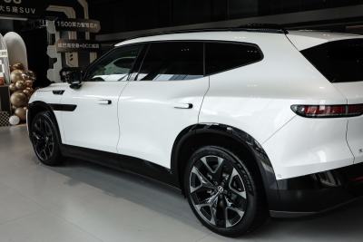 2026款 长续航后驱 Ultra-外观-图片-有驾