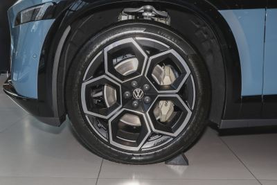 2026款 长续航后驱 Ultra-外观-图片-有驾