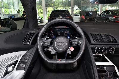 2022款 V10 Coupe performance-内饰-图片-有驾