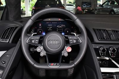 2022款 V10 Coupe performance-内饰-图片-有驾