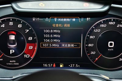 2022款 V10 Coupe performance-内饰-图片-有驾
