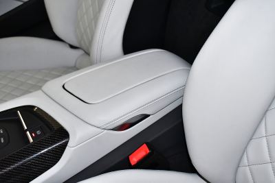 2022款 V10 Coupe performance-内饰-图片-有驾