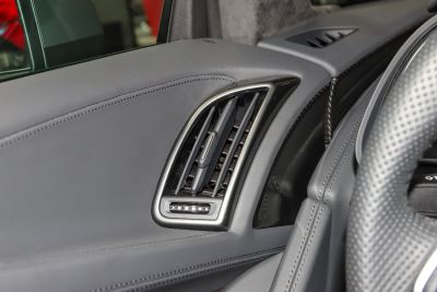 2022款 V10 Coupe performance-内饰-图片-有驾