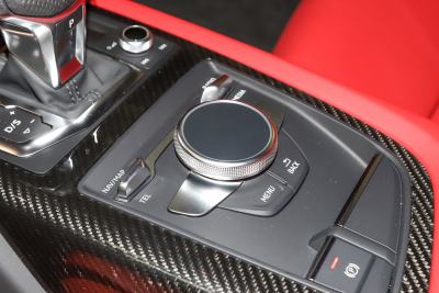 2022款 V10 Coupe performance-内饰-图片-有驾