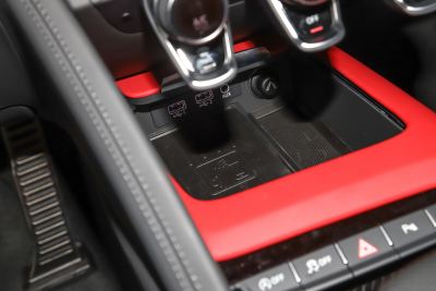 2022款 V10 Coupe performance-内饰-图片-有驾