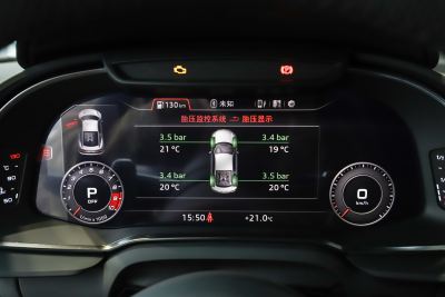 2022款 V10 Coupe performance-内饰-图片-有驾