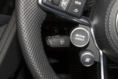 2022款 V10 Coupe performance-内饰-图片-有驾