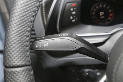 2022款 V10 Coupe performance-内饰-图片-有驾