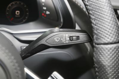 2022款 V10 Coupe performance-内饰-图片-有驾