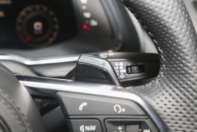 2022款 V10 Coupe performance-内饰-图片-有驾