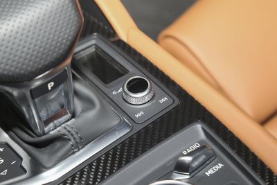 2022款 V10 Coupe performance-内饰-图片-有驾