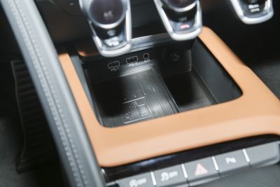 2022款 V10 Coupe performance-内饰-图片-有驾