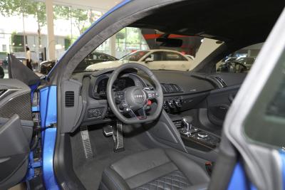 2022款 V10 Coupe performance-内饰-图片-有驾