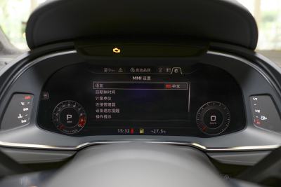2022款 V10 Coupe performance-内饰-图片-有驾