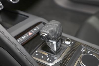 2022款 V10 Coupe performance-内饰-图片-有驾