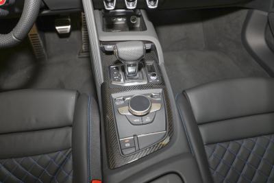 2022款 V10 Coupe performance-内饰-图片-有驾